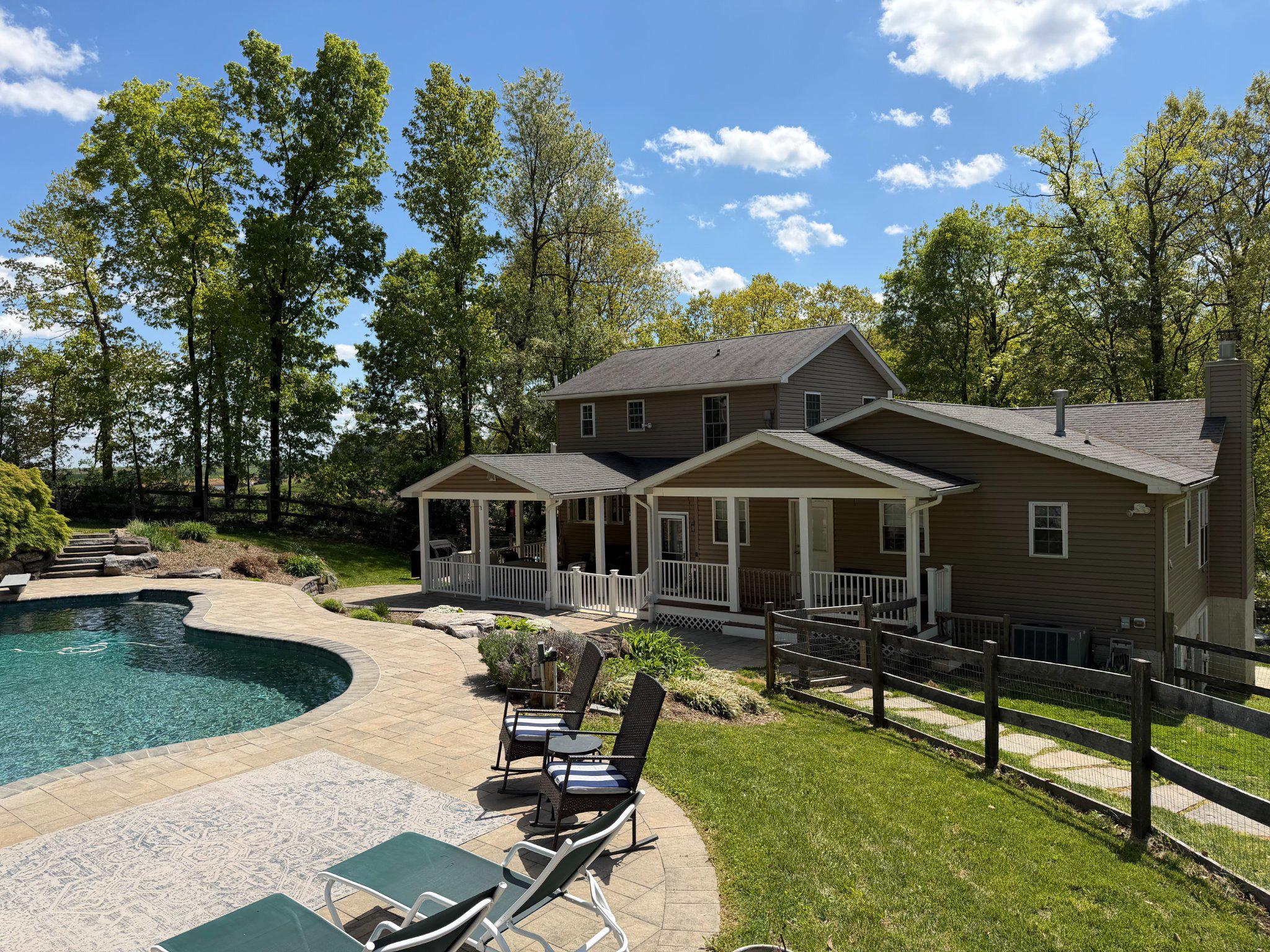4001 Young Road Manchester, MD 21102 - Photo 4 of 65 Relax poolside.
