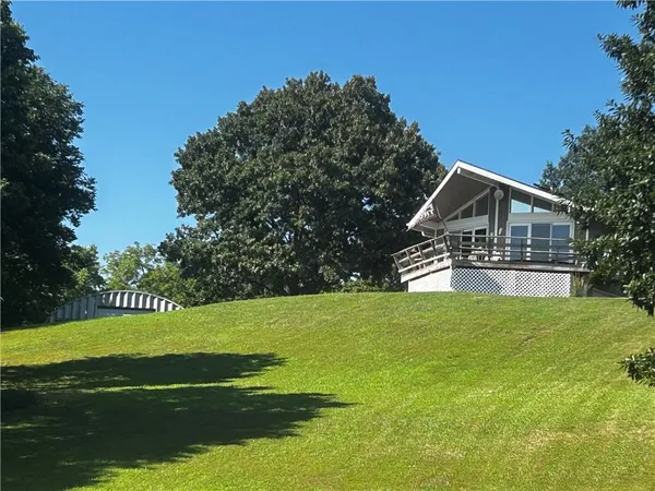 $400,000 | 6143 Southeast Cameron Road, Holt, MO 64048