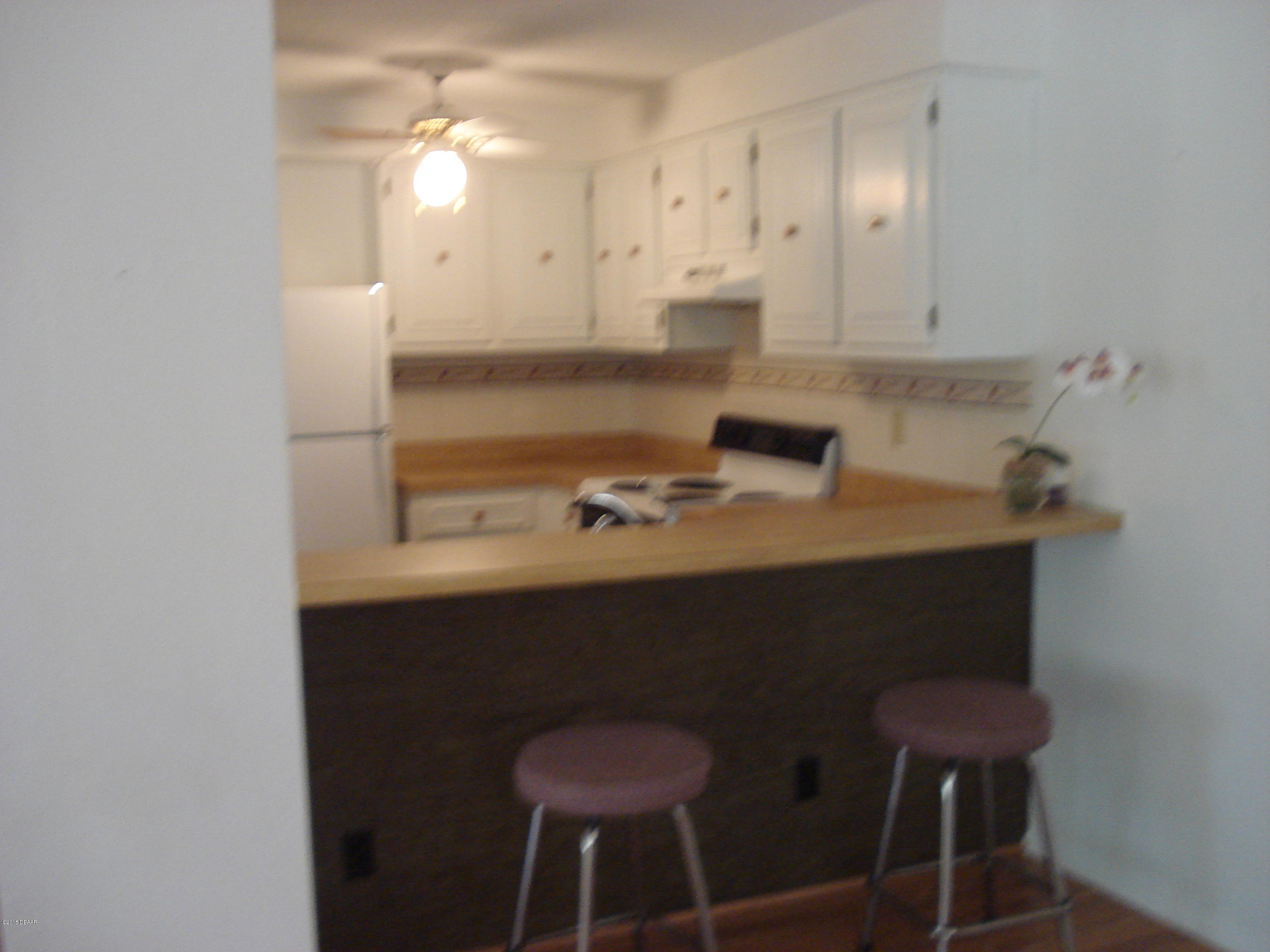 11 Summer Trees Road Port Orange, FL 32128 - Photo 6 of 22 BREAKFAST BARDSC00004