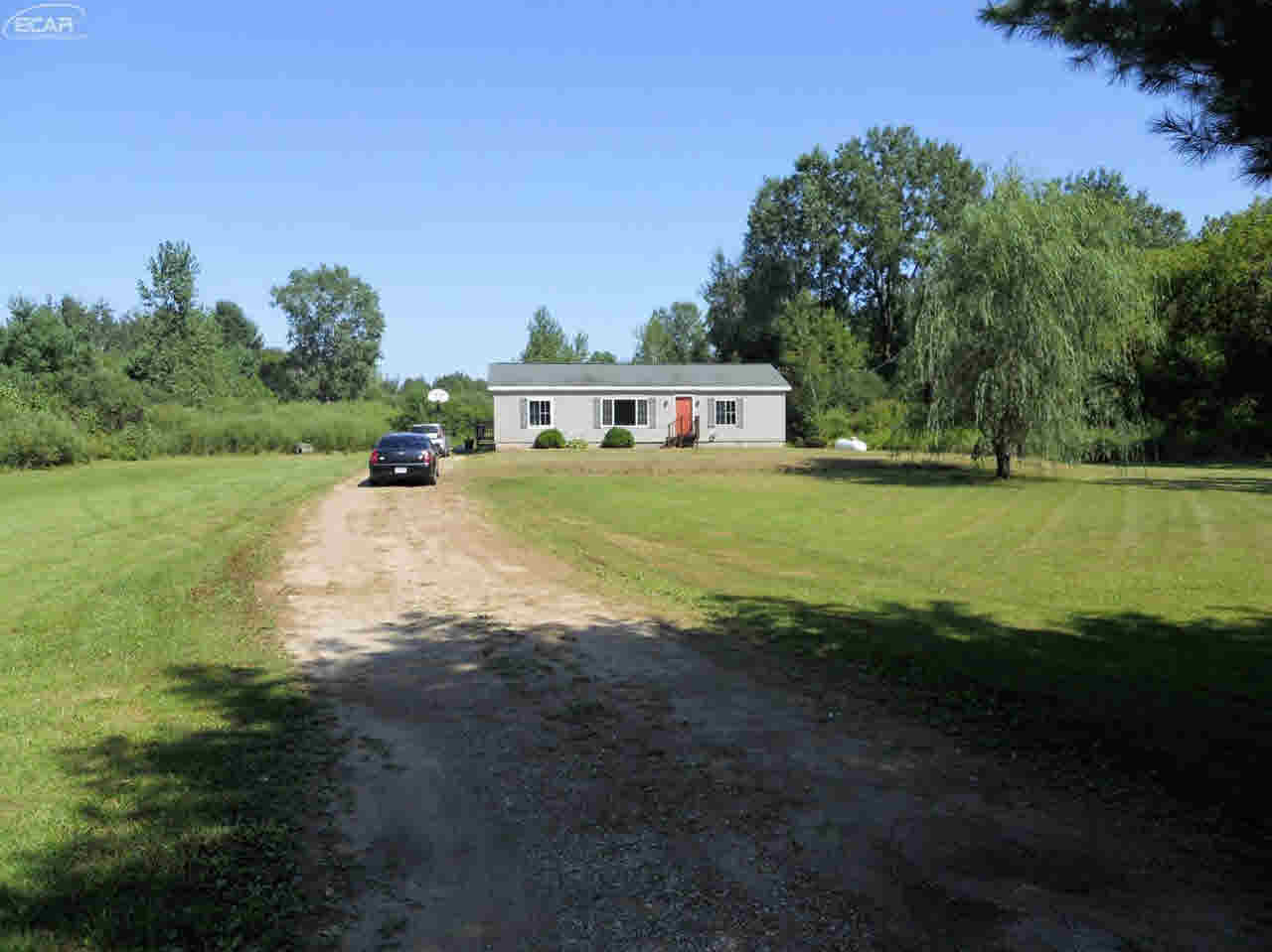 6853 Hess Road Vassar, MI 48768 - Photo 4 of 21 21357819-3.JPG