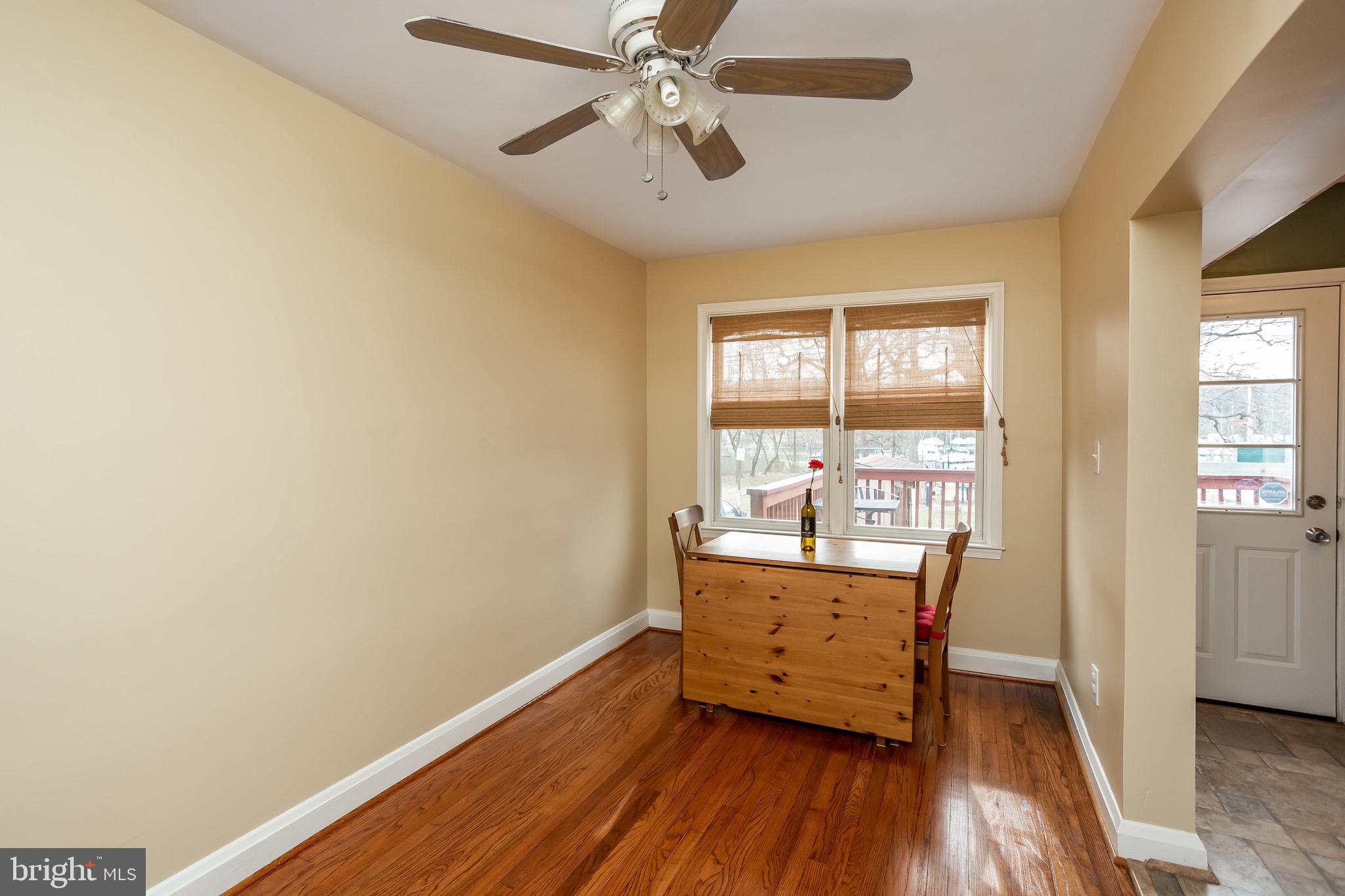 342 Grovethorn Road Baltimore, MD 21220 - Photo 3 of 18 Dining