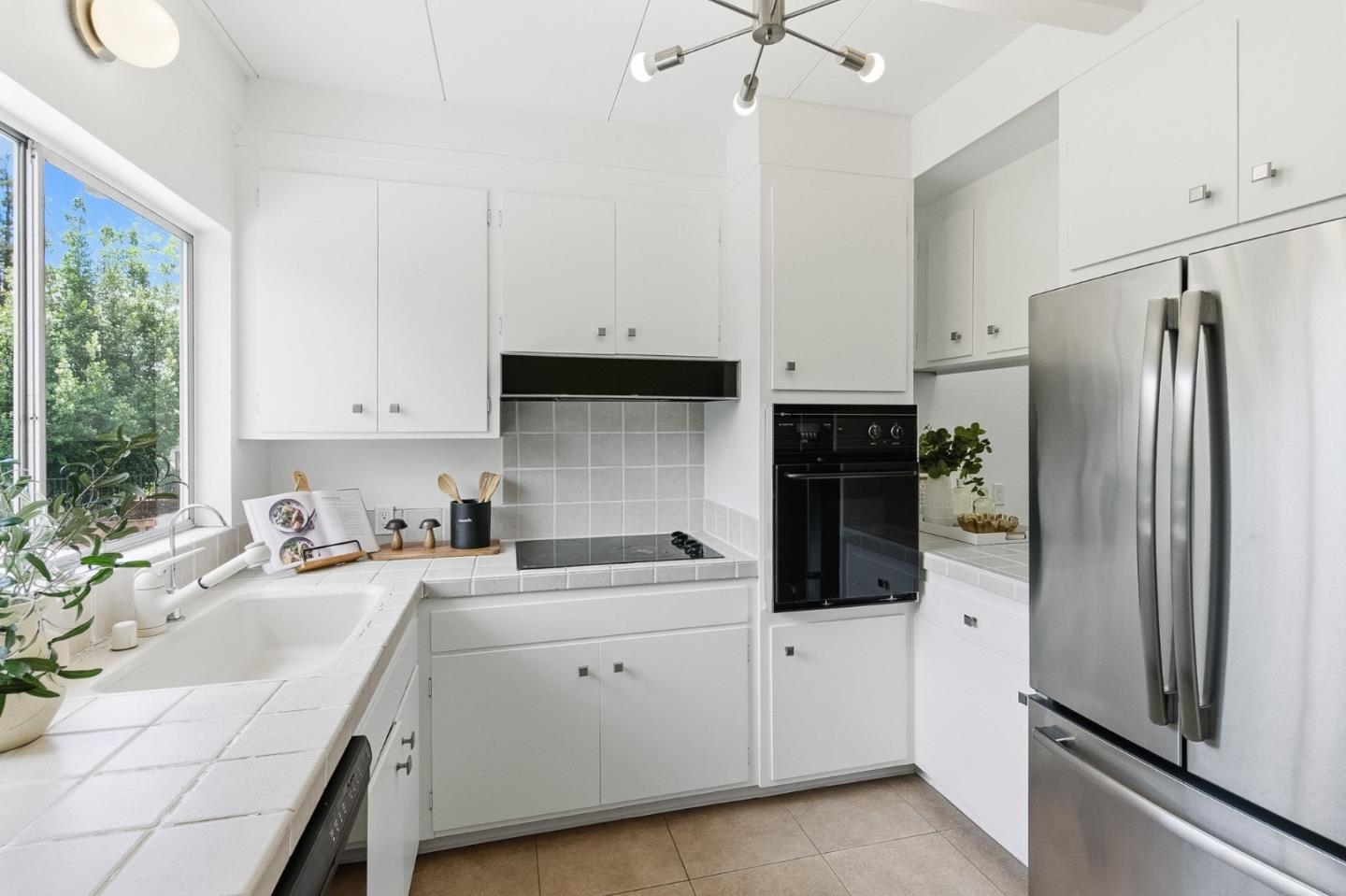 3909 Middlefield Road, Unit F Palo Alto, CA 94303 - Photo 21 of 65