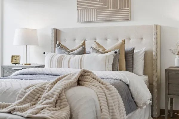 $1,199,000 | 3909 Middlefield Road, Unit F, Palo Alto, CA 94303