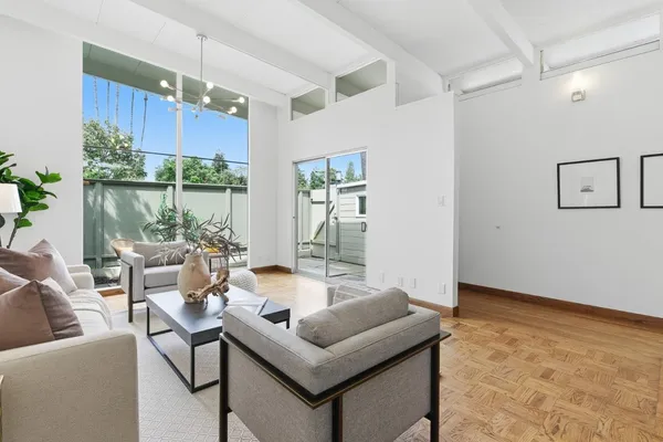 $1,199,000 | 3909 Middlefield Road, Unit F, Palo Alto, CA 94303