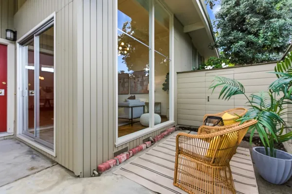 $1,199,000 | 3909 Middlefield Road, Unit F, Palo Alto, CA 94303