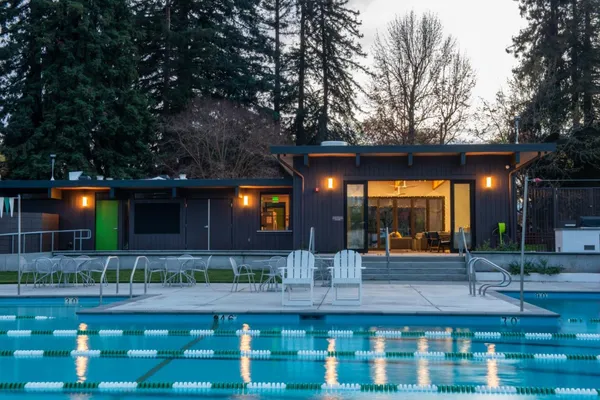 $1,199,000 | 3909 Middlefield Road, Unit F, Palo Alto, CA 94303