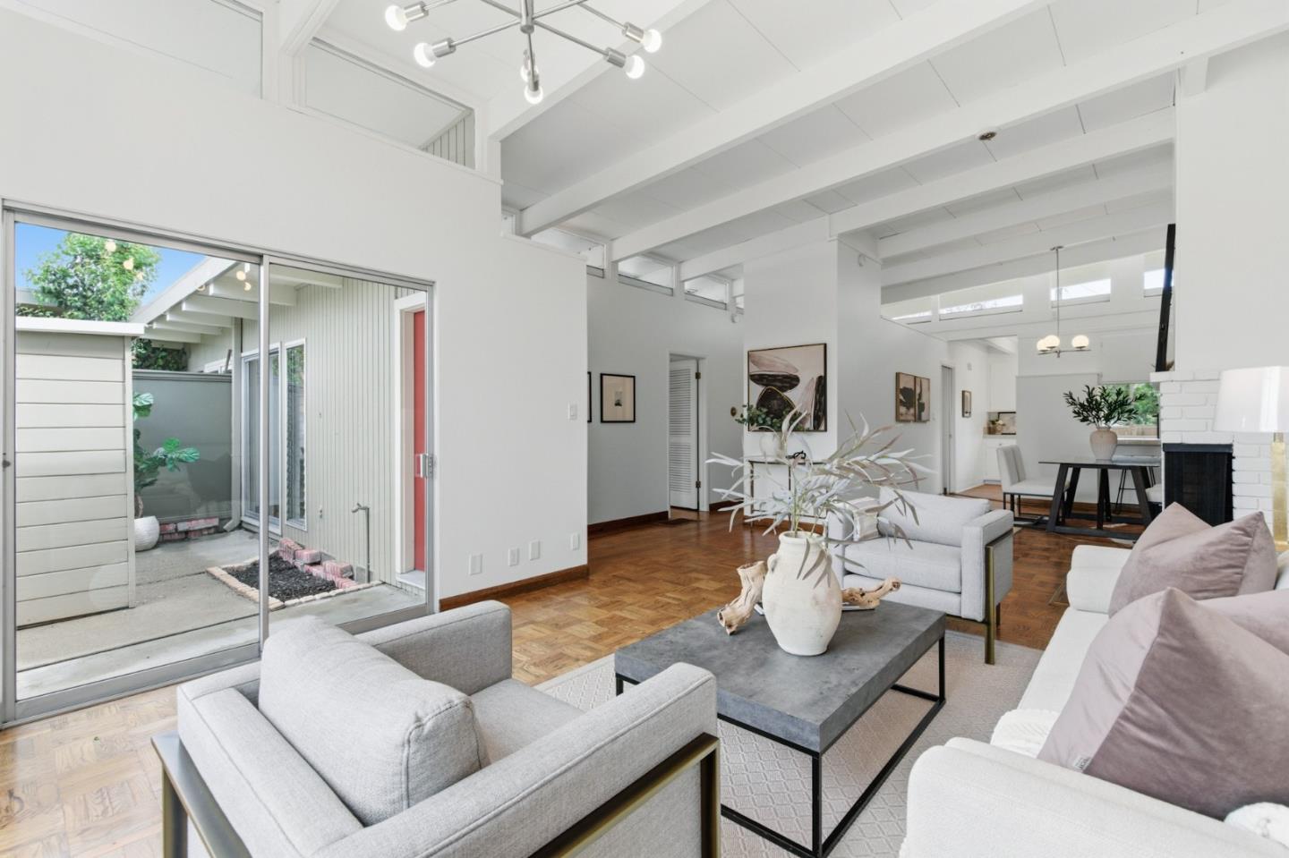 3909 Middlefield Road, Unit F Palo Alto, CA 94303 - Photo 10 of 65