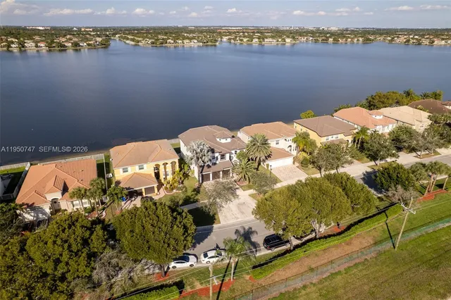 $1,300,000 | 16509 Southwest 54th Court, Miramar, FL 33027