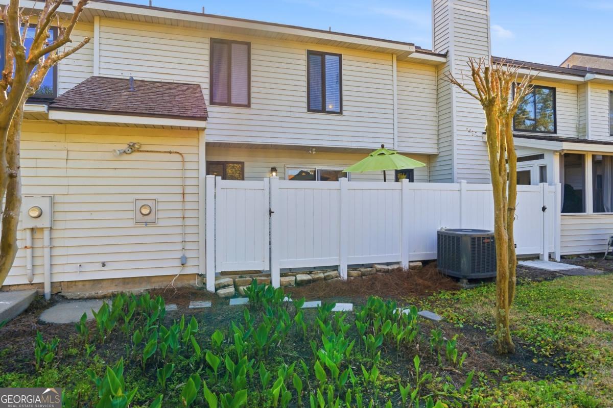 805 Mallery Street, Unit B St. Simons, GA 31522 - Photo 29 of 33