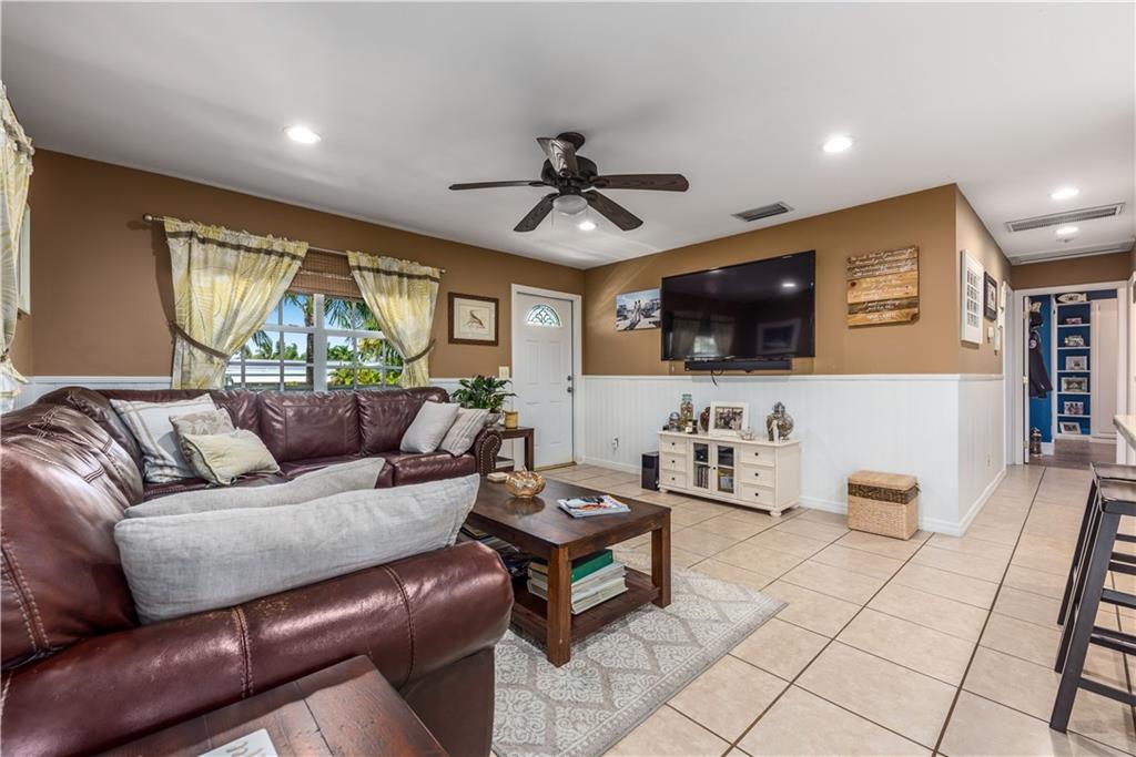 83 Southwest Watercress Way Stuart, FL 34994 - Photo 16 of 27 Gallery Image 16