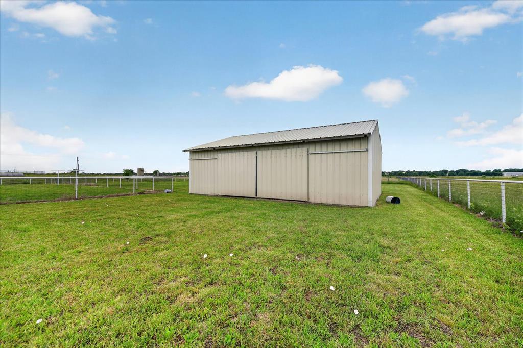 7145 Donald Road Krum, TX 76249 - Photo 29 of 35 a view of a backyard