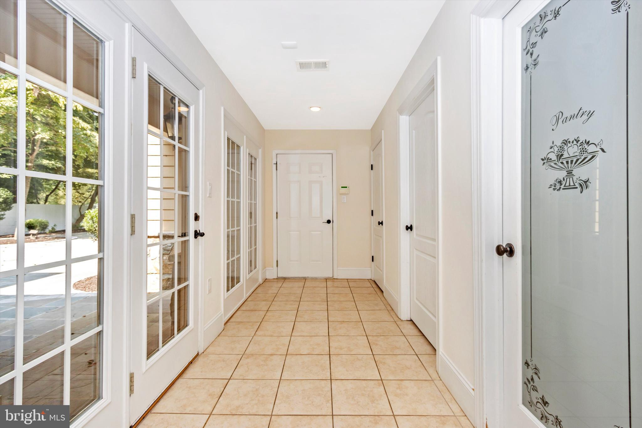 12707 River Road Potomac, MD 20854 - Photo 19 of 49