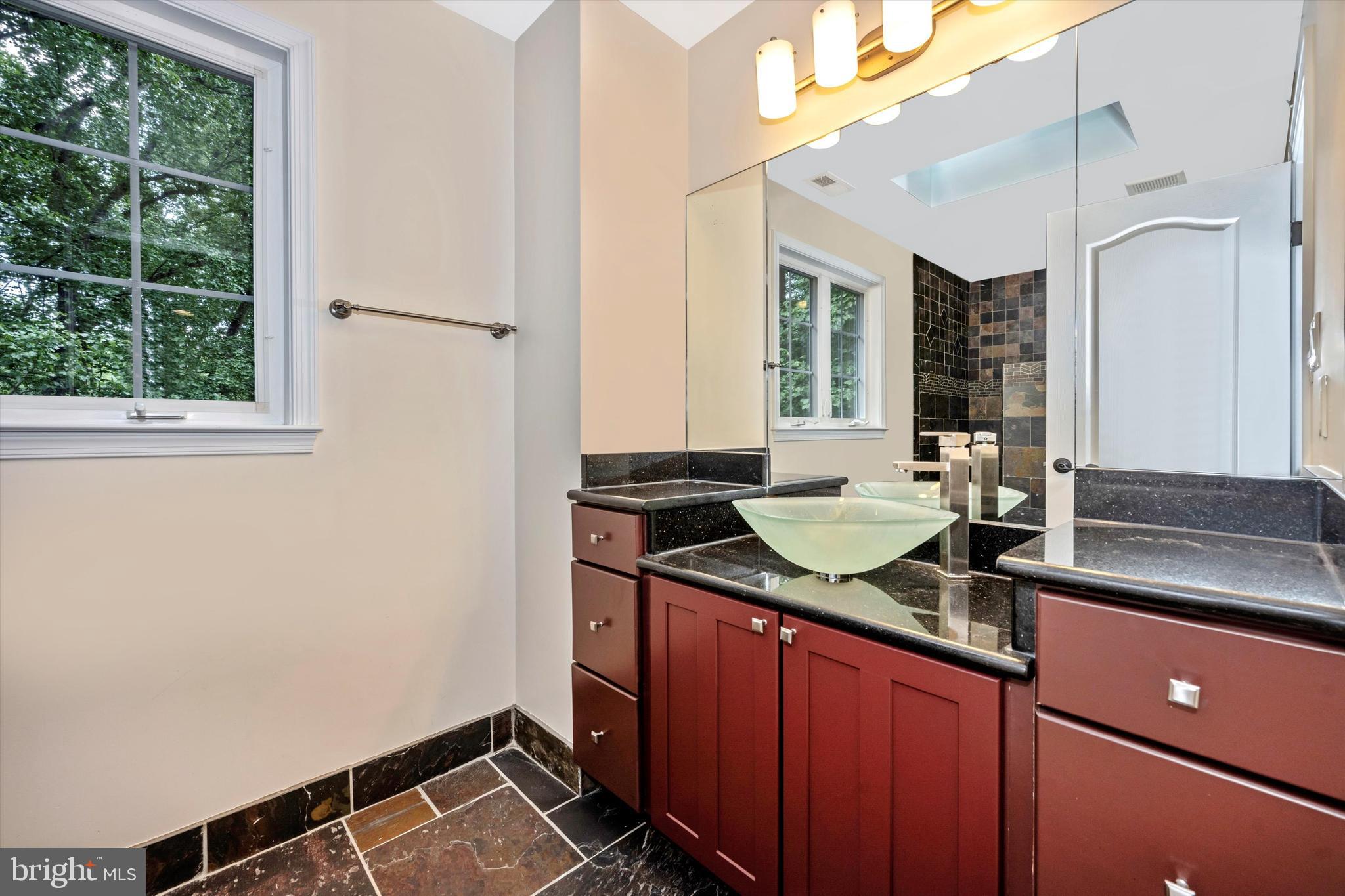 12707 River Road Potomac, MD 20854 - Photo 28 of 49