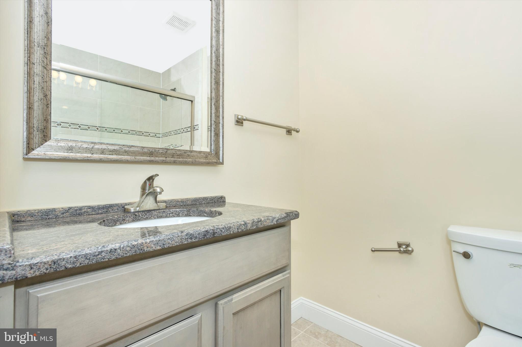 12707 River Road Potomac, MD 20854 - Photo 44 of 49 In-Law Suite Full Bath