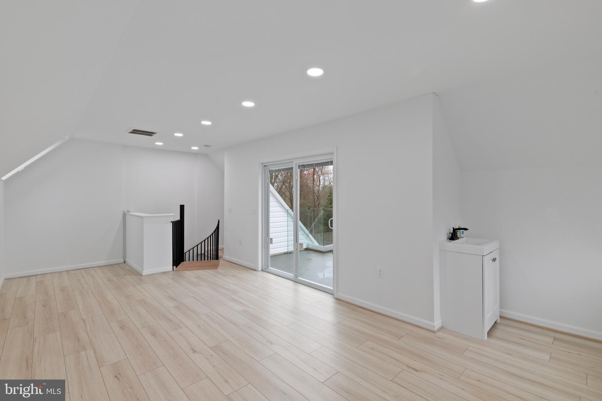 1108 Bellview Road McLean, VA 22102 - Photo 39 of 56 Gallery Image 39