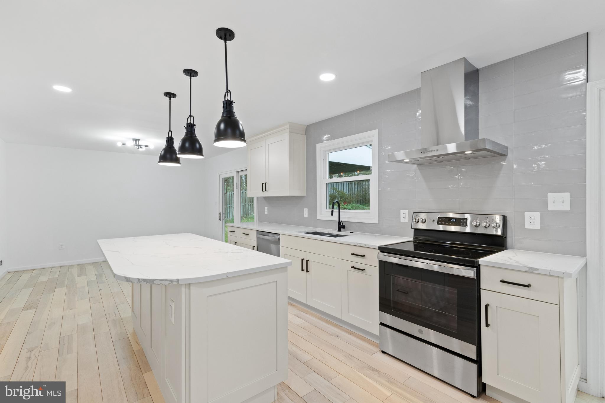 1108 Bellview Road McLean, VA 22102 - Photo 6 of 56 Gallery Image 6