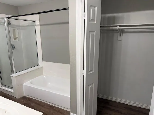 a bathroom with a bathtub