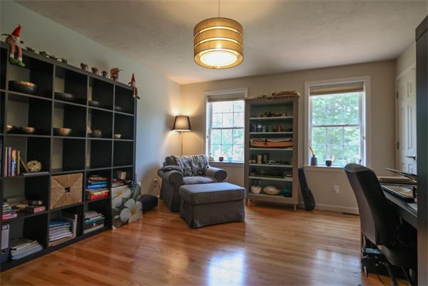 690 Townsend Road Groton, MA 01450 - Photo 9 of 18 Gallery Image 9