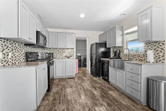 $210,000 | 12700 Elliott Avenue, Unit 167, El Monte, CA 91732