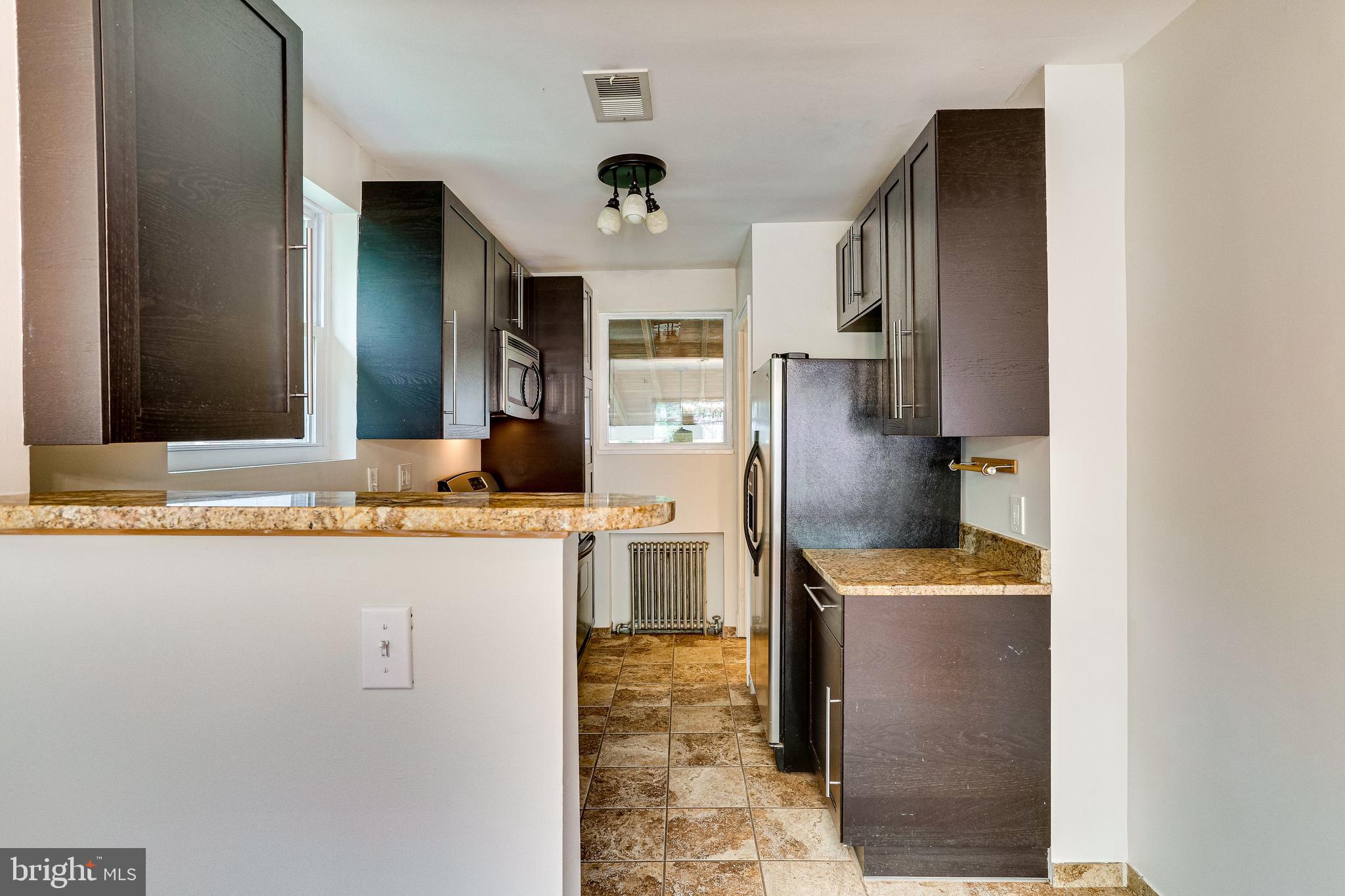 8905 Walden Road Silver Spring, MD 20901 - Photo 13 of 45