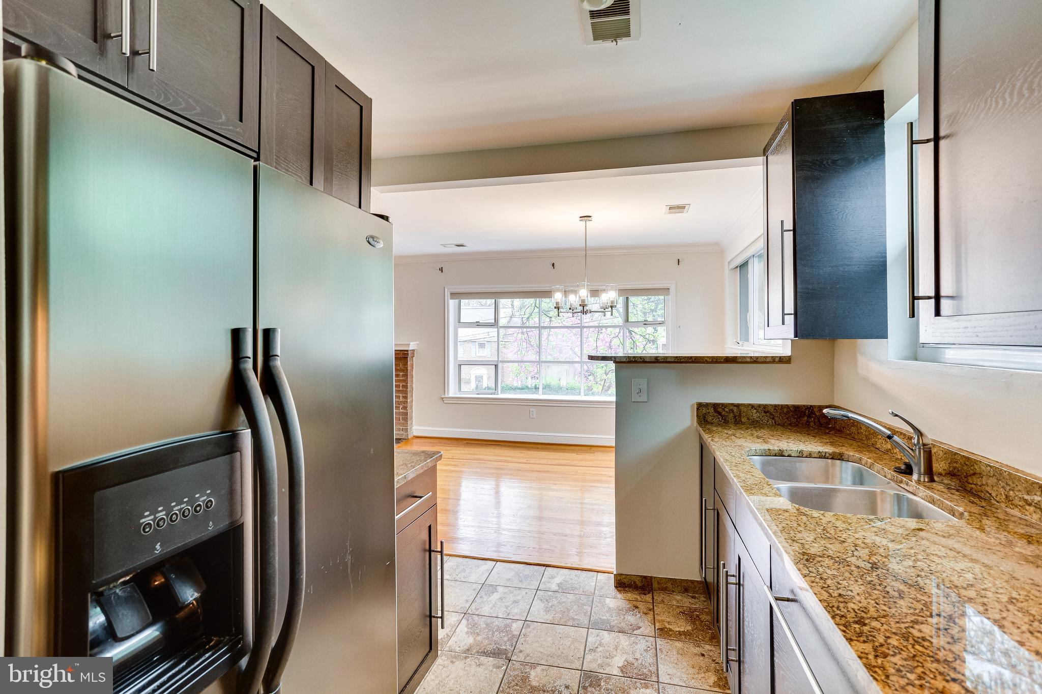 8905 Walden Road Silver Spring, MD 20901 - Photo 15 of 45