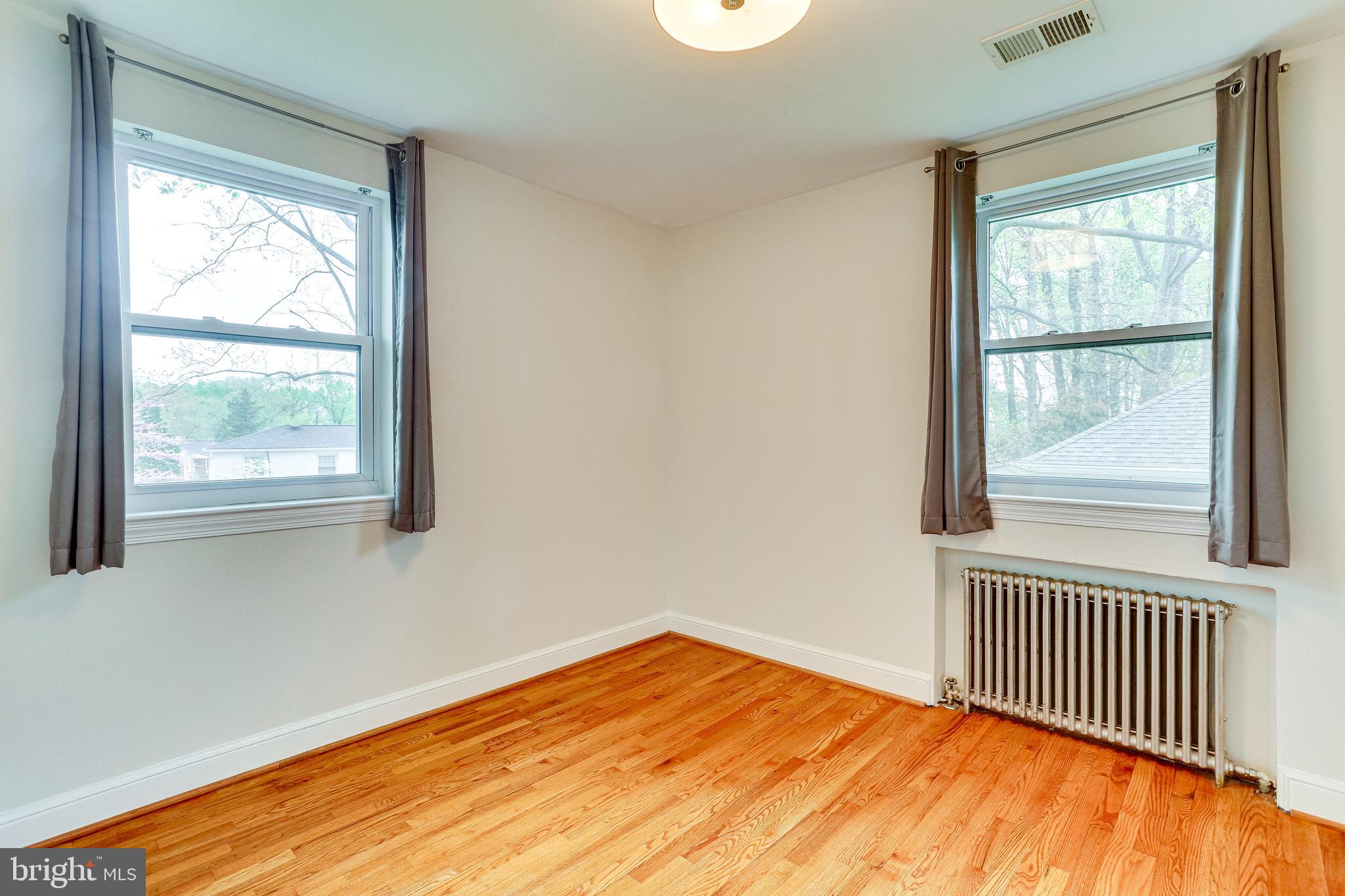 8905 Walden Road Silver Spring, MD 20901 - Photo 26 of 45