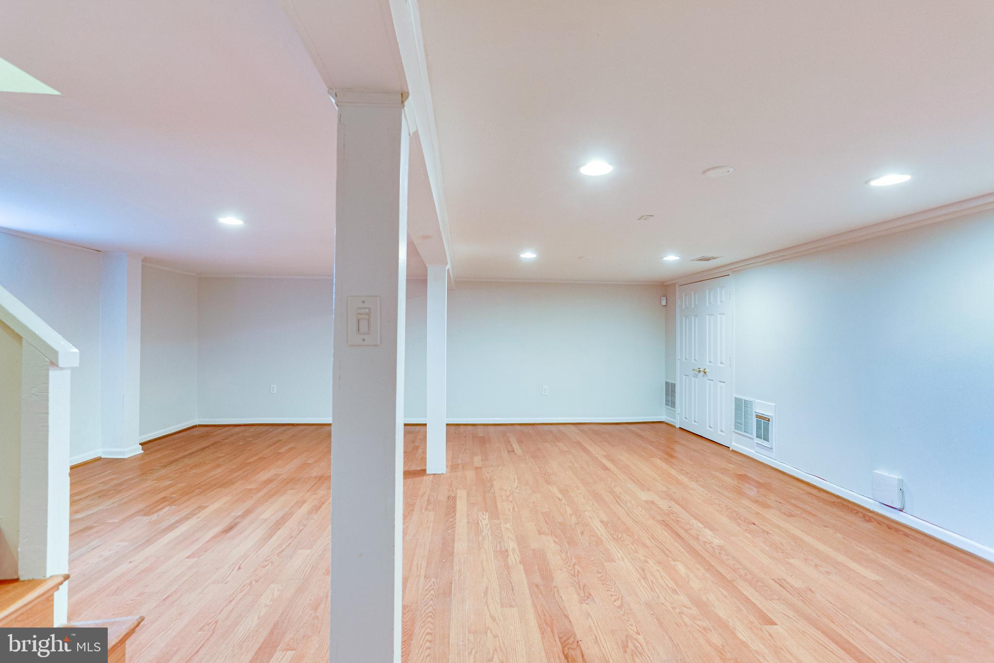 8905 Walden Road Silver Spring, MD 20901 - Photo 33 of 45
