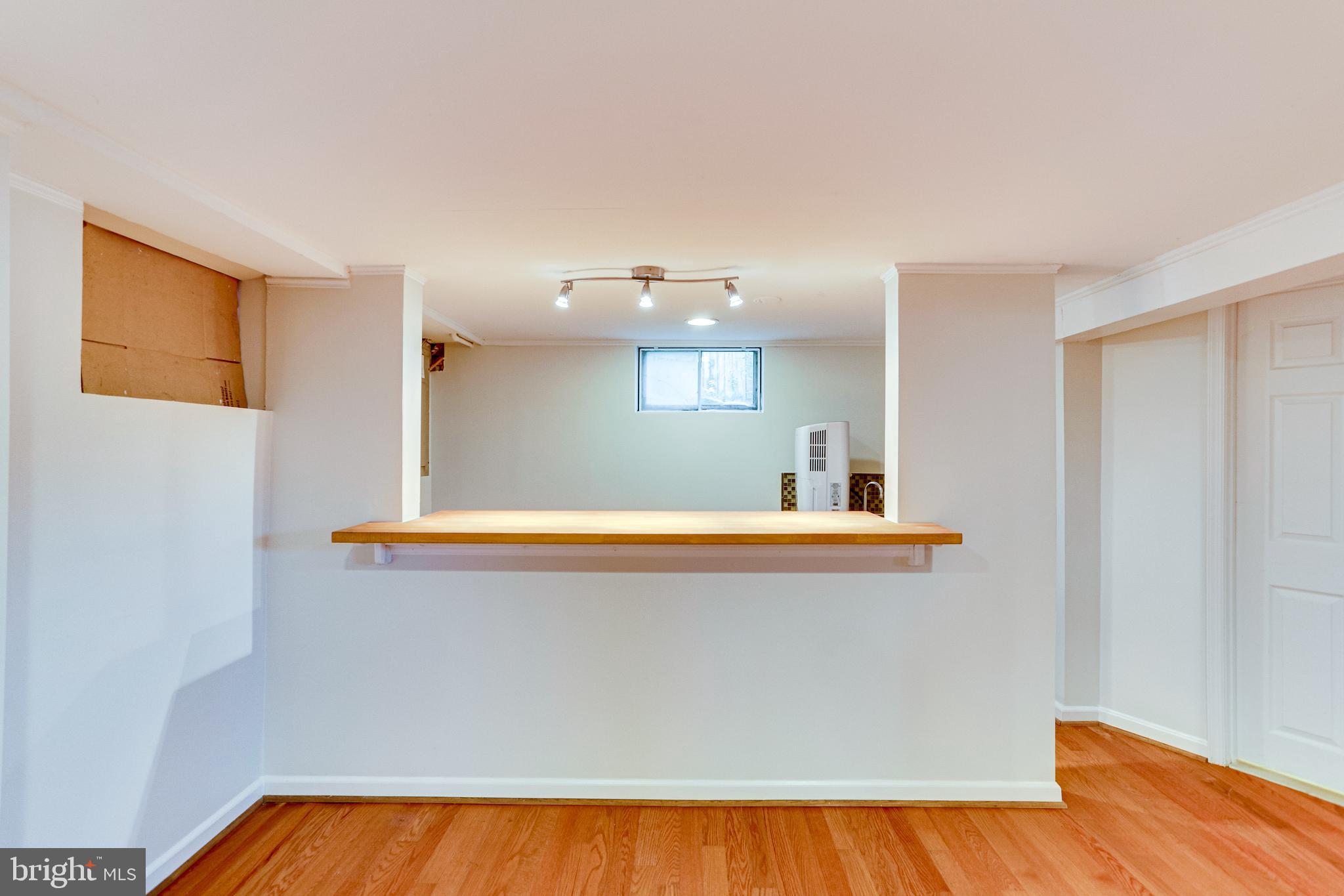8905 Walden Road Silver Spring, MD 20901 - Photo 35 of 45