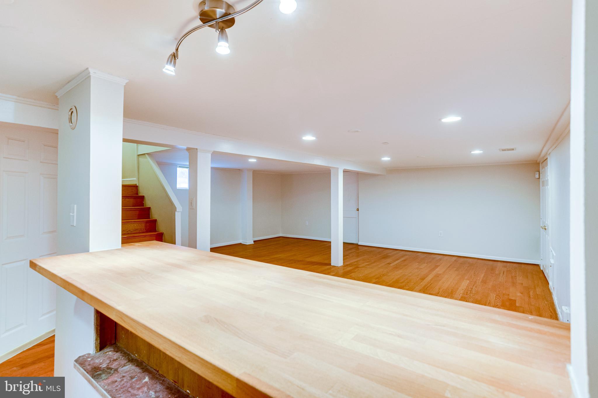 8905 Walden Road Silver Spring, MD 20901 - Photo 36 of 45