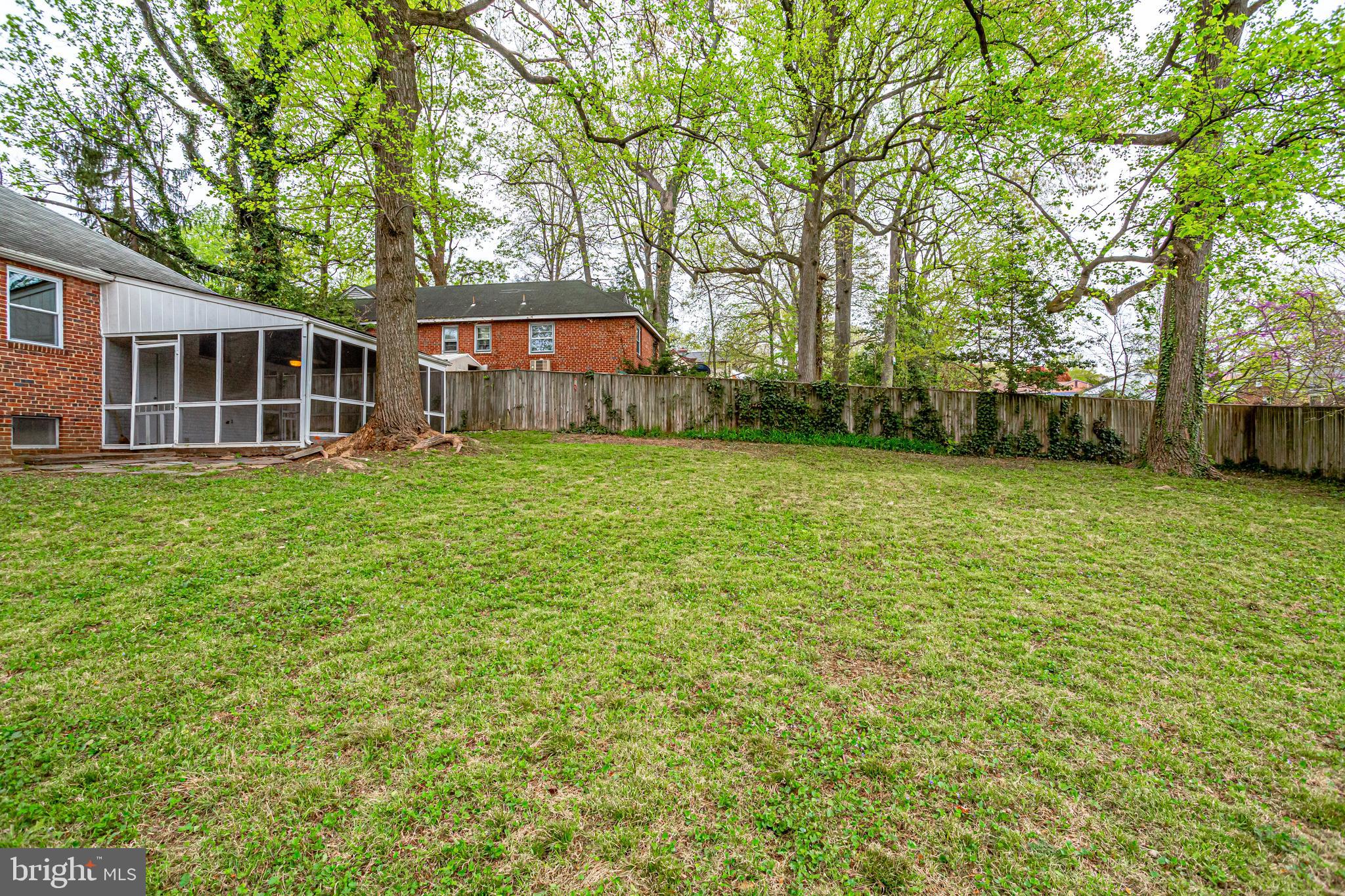 8905 Walden Road Silver Spring, MD 20901 - Photo 43 of 45
