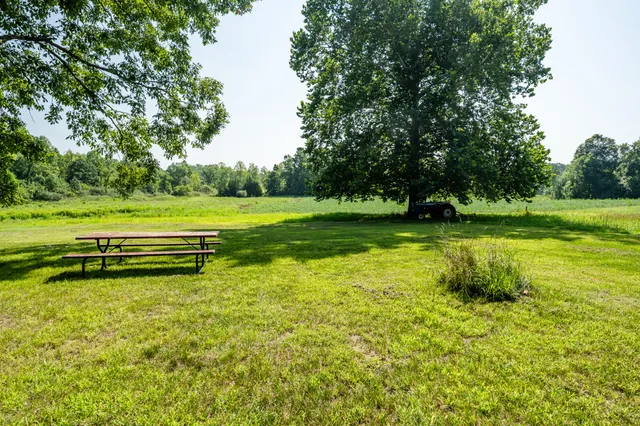 $499,500 | 7462 West Martin Road, Three Oaks, MI 49128