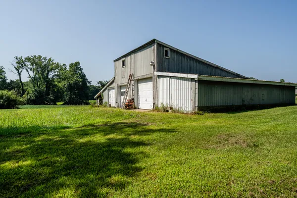 $424,500 | 7462 West Martin Road, Three Oaks, MI 49128