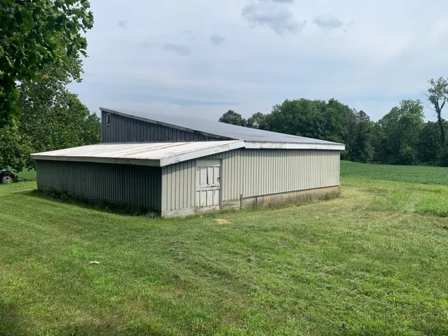 $499,500 | 7462 West Martin Road, Three Oaks, MI 49128