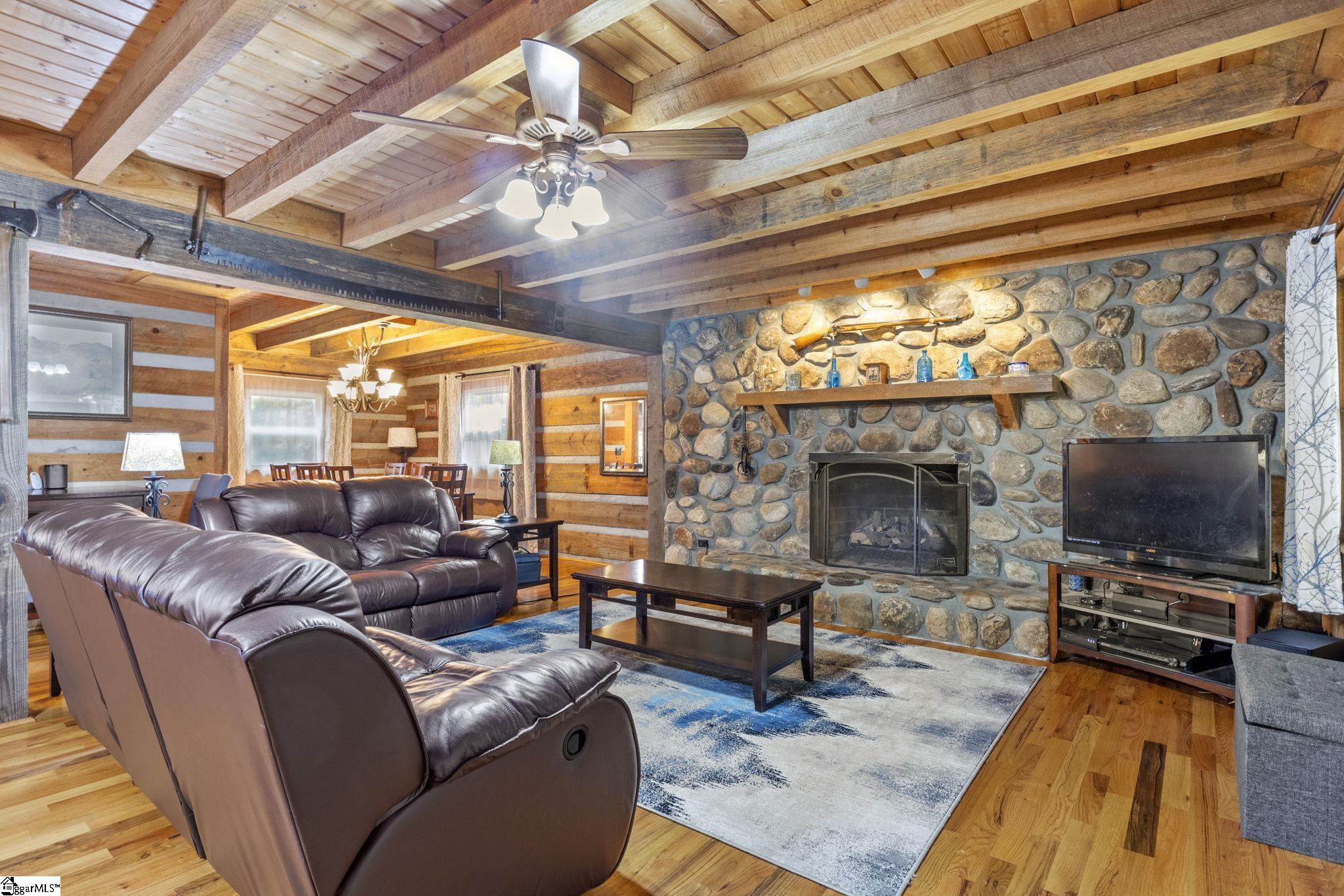 364 Gibson Road Easley, SC 29640 - Photo 5 of 36 Gallery Image 5