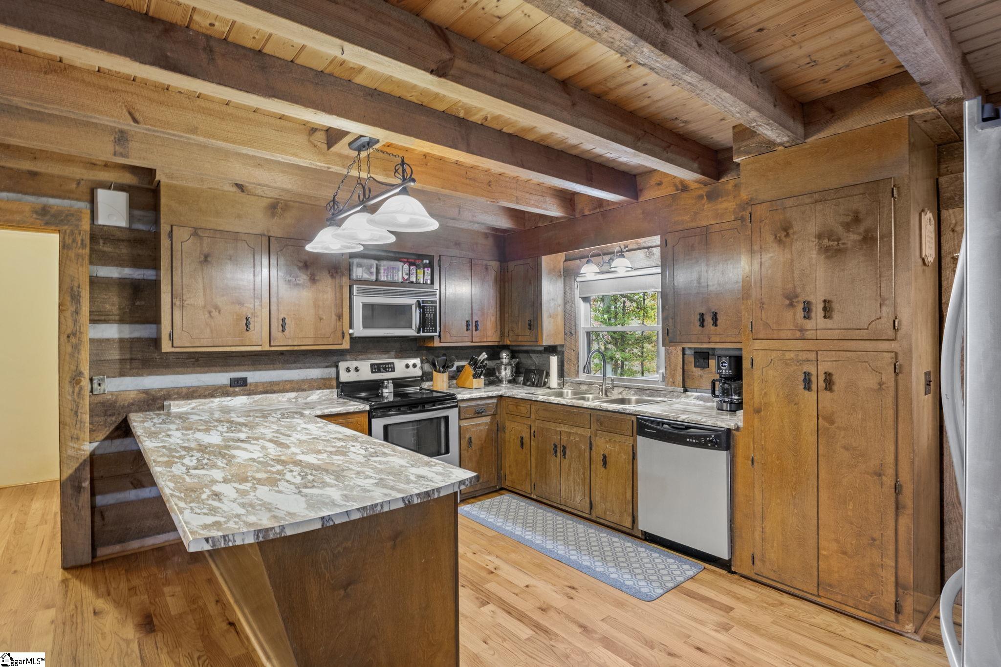 364 Gibson Road Easley, SC 29640 - Photo 8 of 36 Gallery Image 8