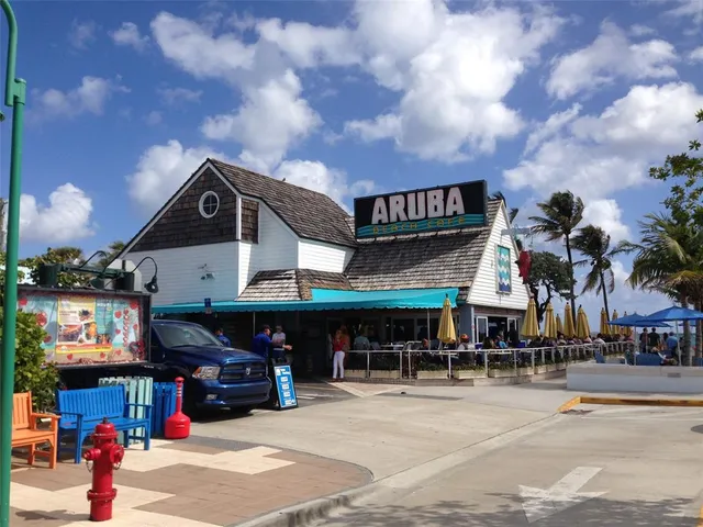 $3,500 | 1900 South Ocean Boulevard, Unit 2F, Lauderdale-by-the-Sea, FL 33062