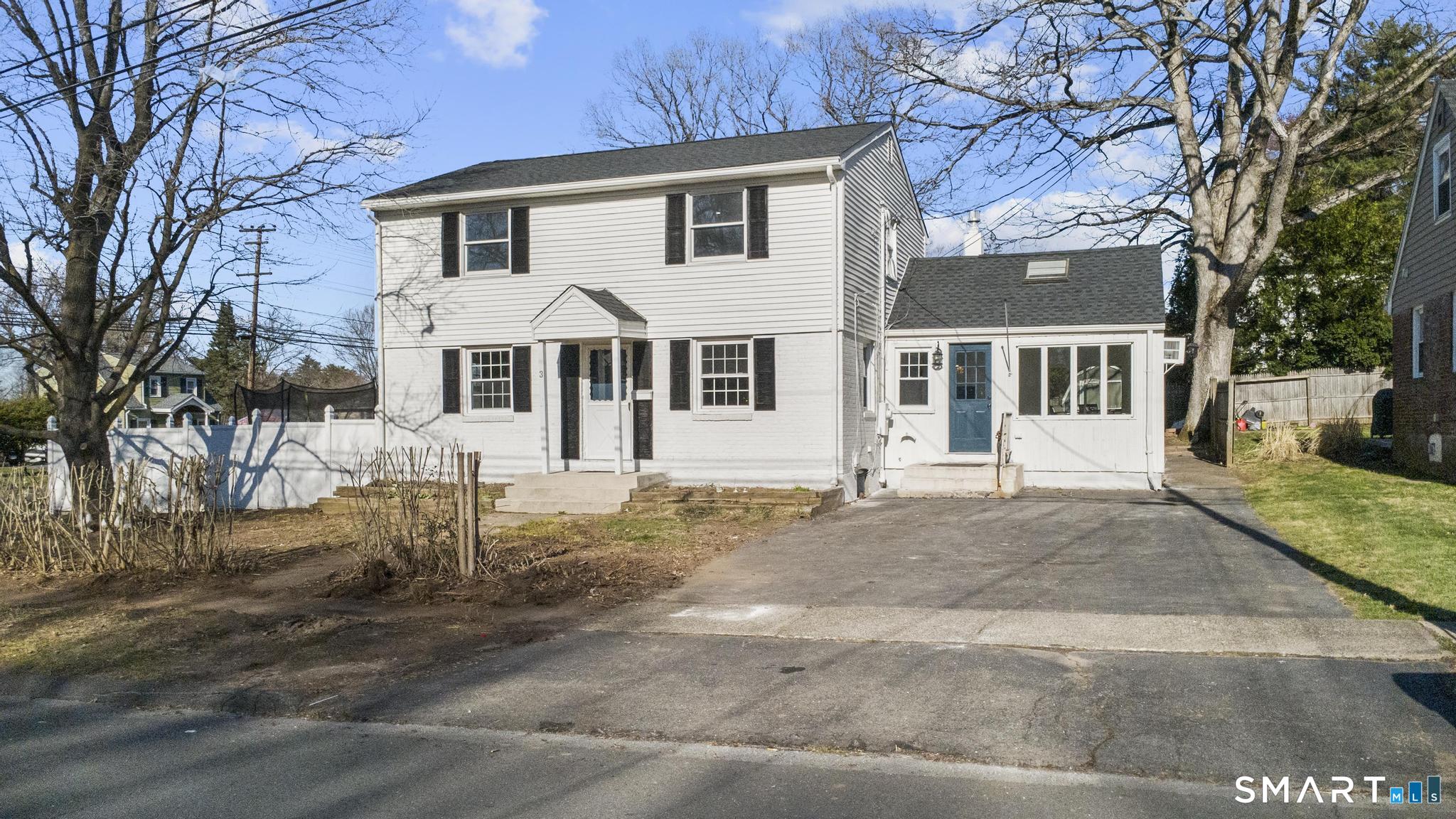 3 Marion Street Bristol, CT 06010 - Photo 2 of 21