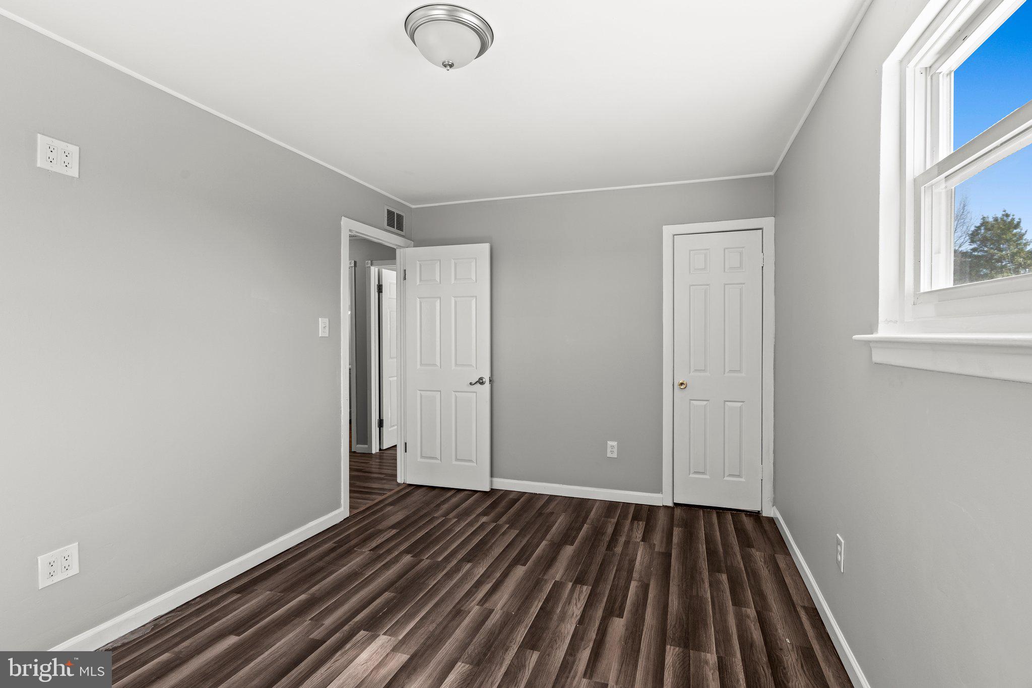 376 Lower Landing Road Blackwood, NJ 08012 - Photo 17 of 30 Gallery Image 17