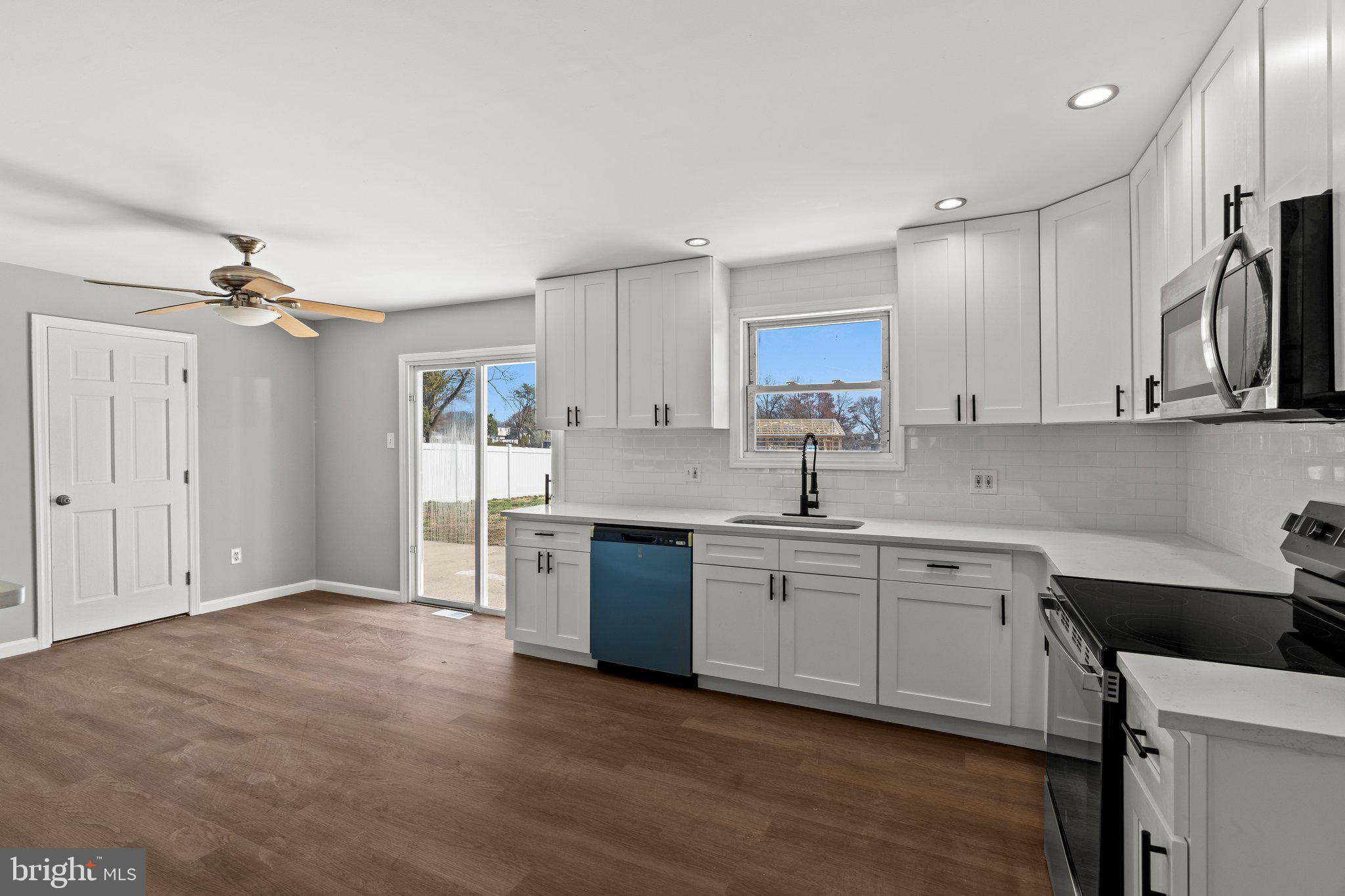 376 Lower Landing Road Blackwood, NJ 08012 - Photo 8 of 30 Gallery Image 8