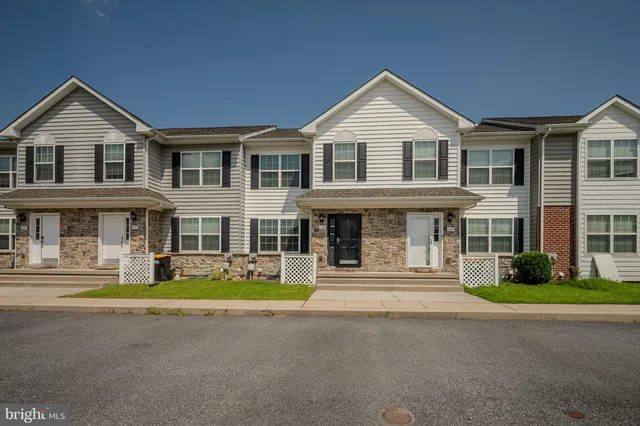 $320,000 | 108 Salerno Drive, Smyrna, DE 19977