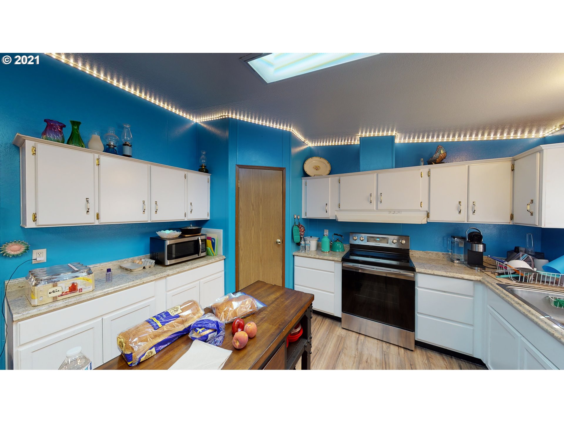 804 Tipton Road Roseburg, OR 97471 - Photo 7 of 32 Gallery Image 7