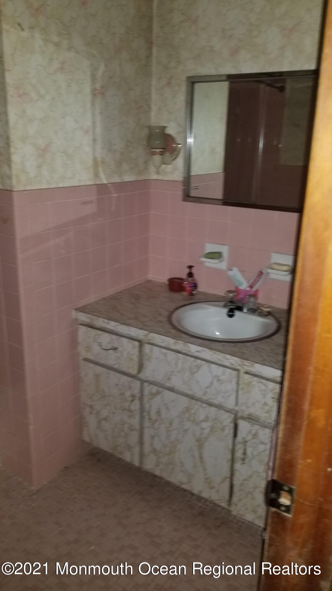 127 Church Road Howell, NJ 07731 - Photo 16 of 20 20210624_112050_resized