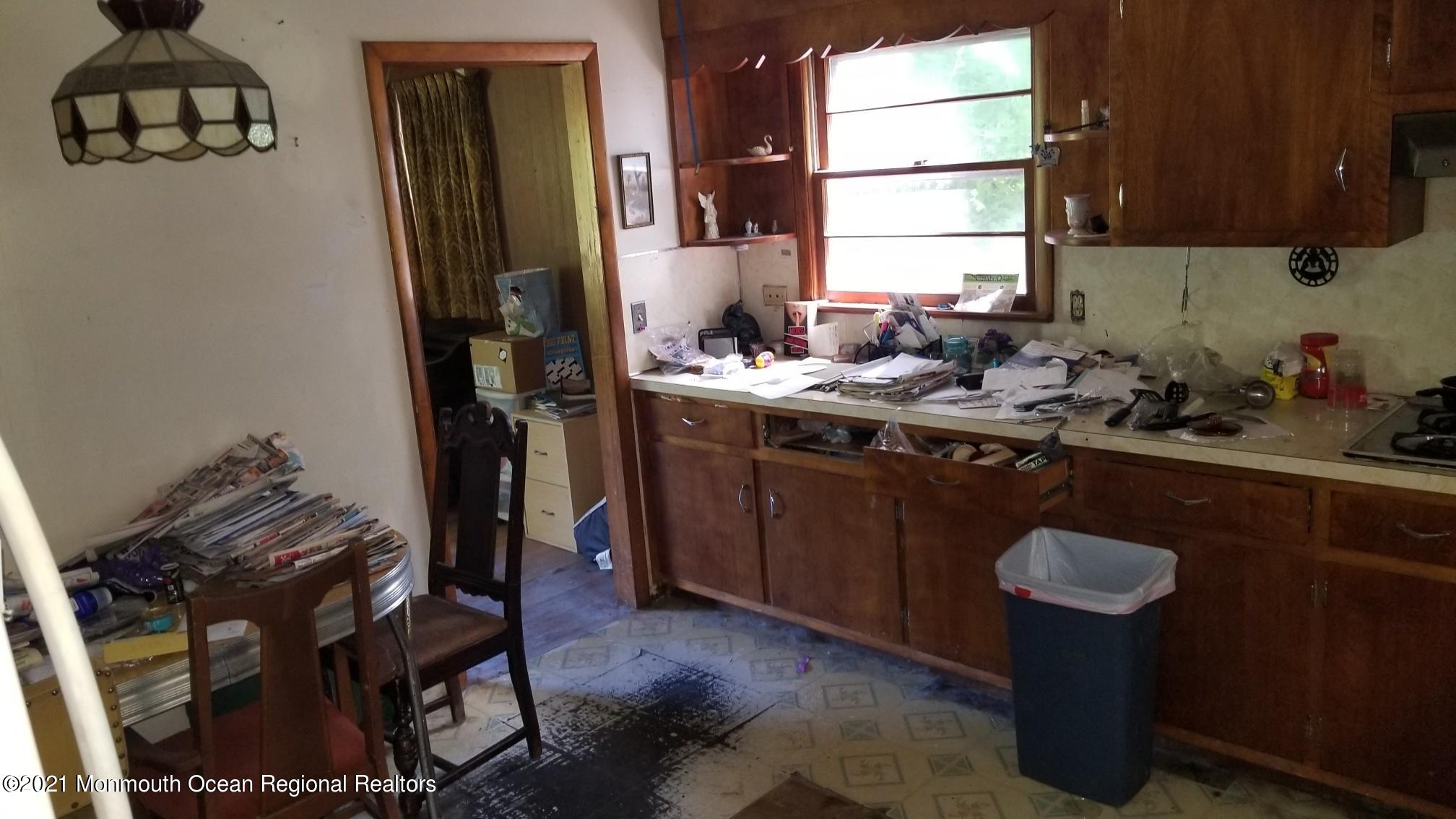 127 Church Road Howell, NJ 07731 - Photo 8 of 20 20210624_112219_resized