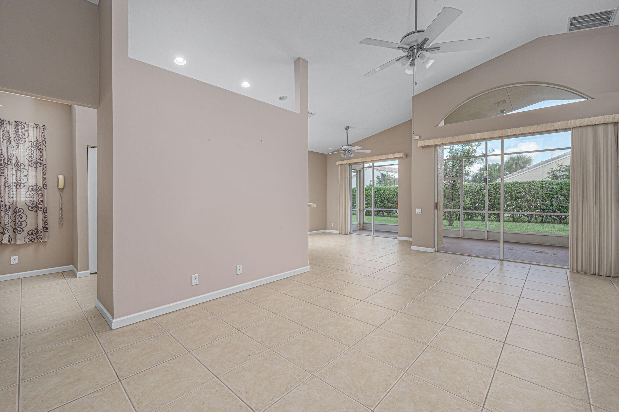 395 Springview Loop Port St. Lucie, FL 34986 - Photo 18 of 55 Great Room