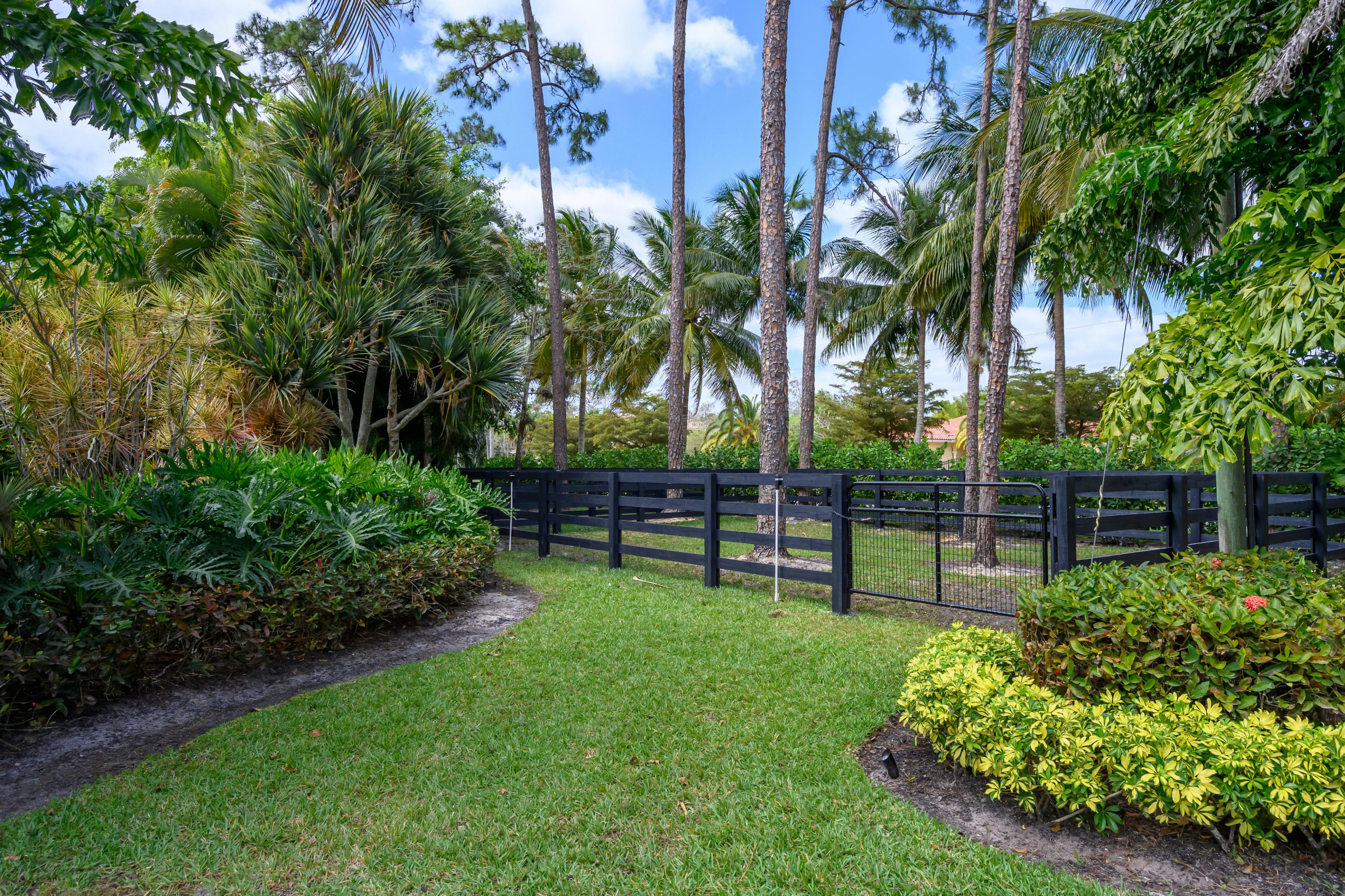 14552 Halter Road Wellington, FL 33414 - Photo 50 of 50 14552 Halter Rd Wellington FL-print-081-