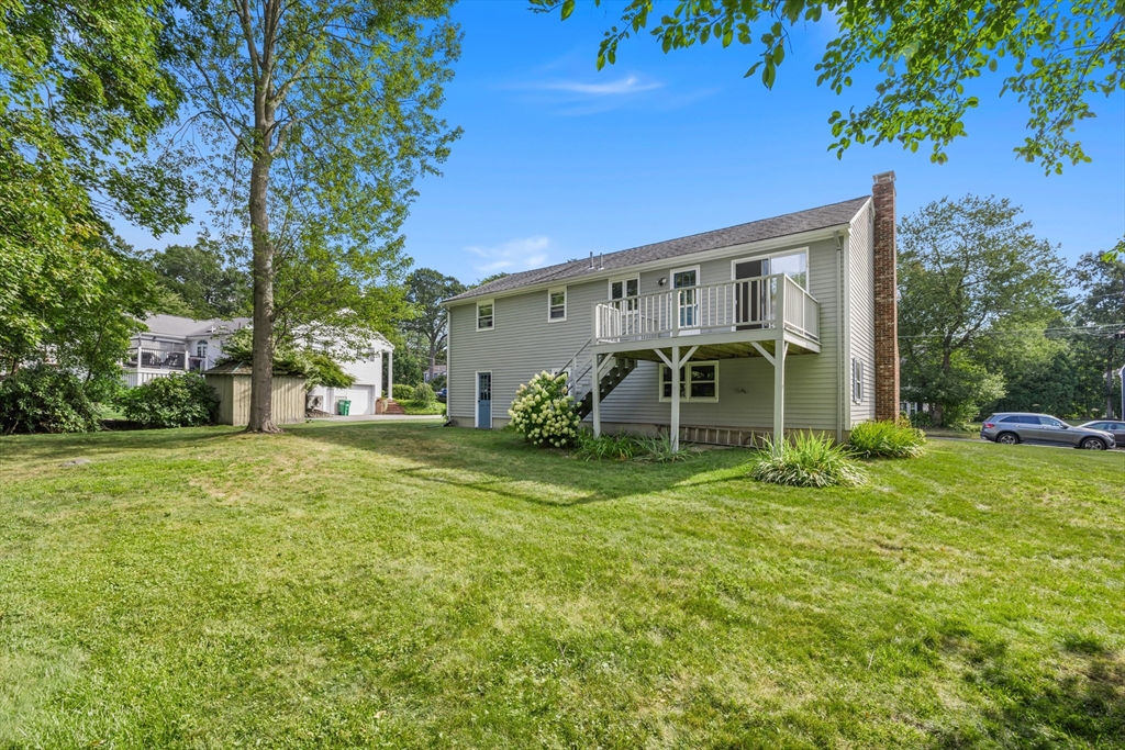 9 Hemlock Road Reading, MA 01867 - Photo 35 of 42 Gallery Image 35