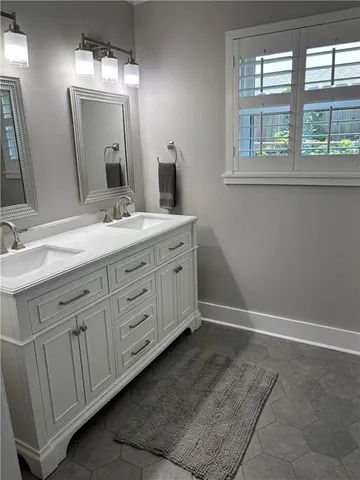 $340,000 | 5008 Burke Drive, Metairie, LA 70003