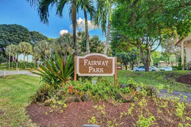 $2,125 | 5560 Fairway Park Drive, Unit 102, Boynton Beach, FL 33437