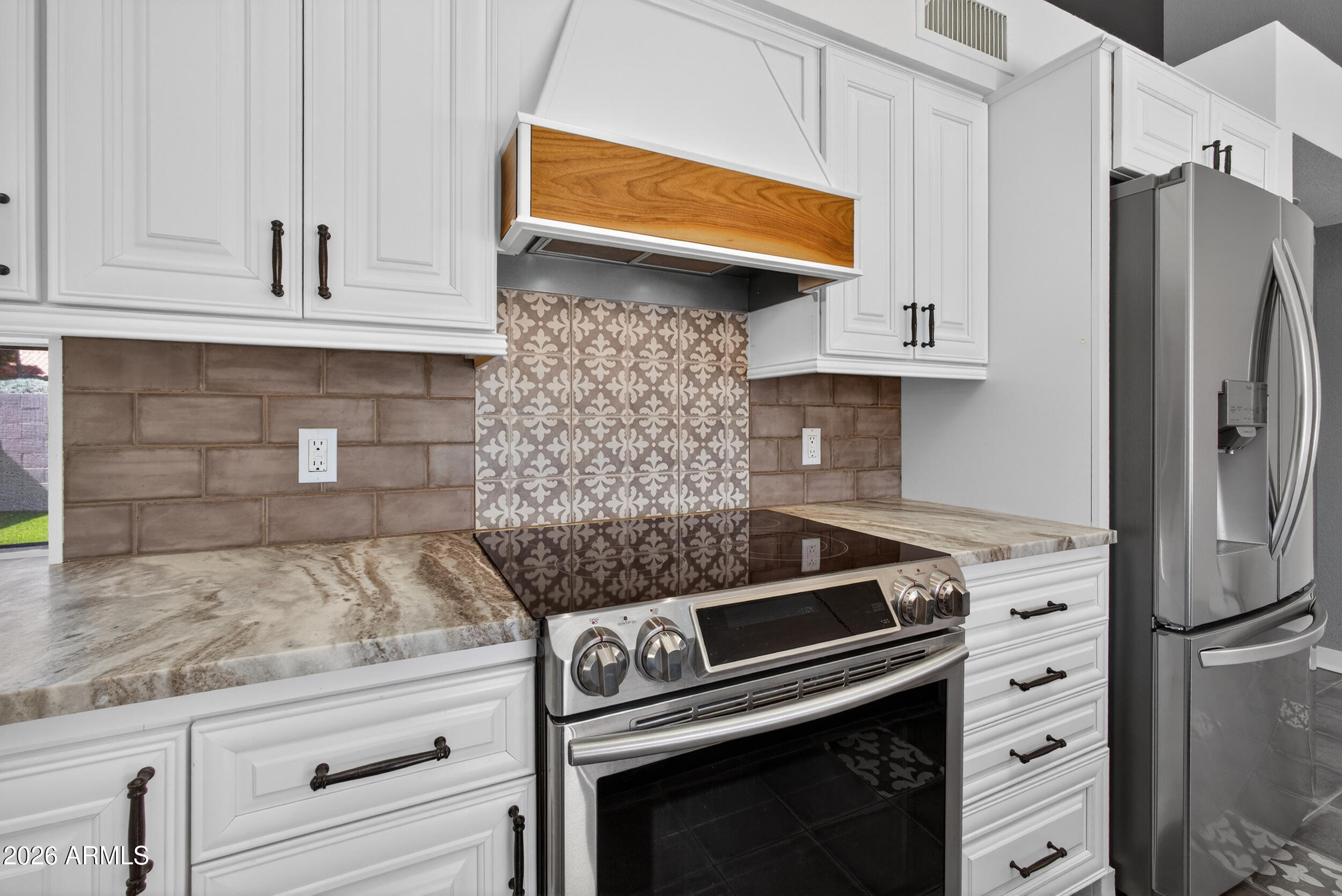 3955 North Ranier Mesa, AZ 85215 - Photo 23 of 51 21_6x7a4746