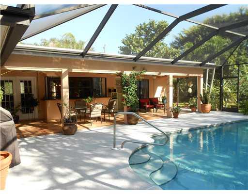 432 Southwest Fuge Road Stuart, FL 34997 - Photo 17 of 21 Gallery Image 17